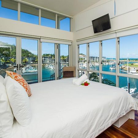 Beachside Magnetic Harbour Apartments Nelly Bay Esterno foto