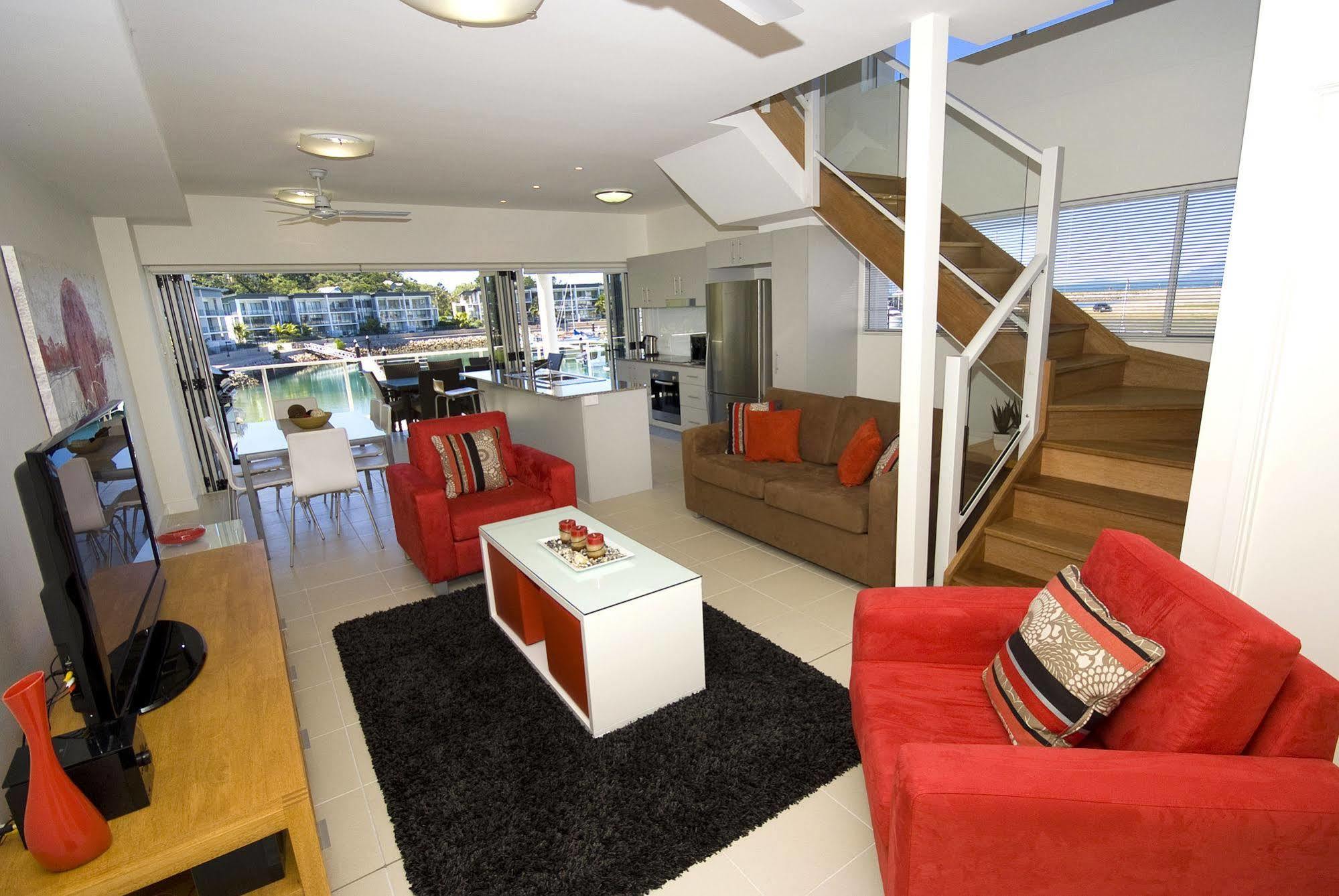 Beachside Magnetic Harbour Apartments Nelly Bay Esterno foto