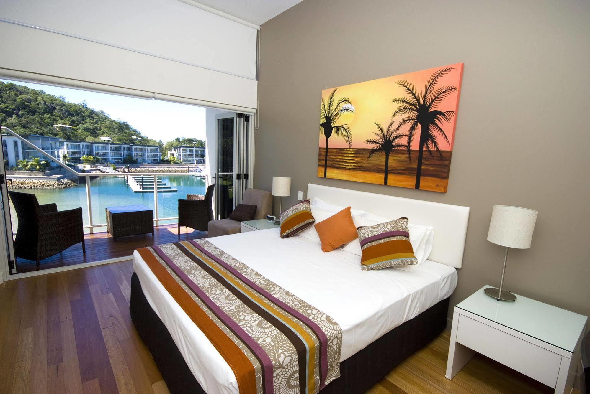 Beachside Magnetic Harbour Apartments Nelly Bay Esterno foto