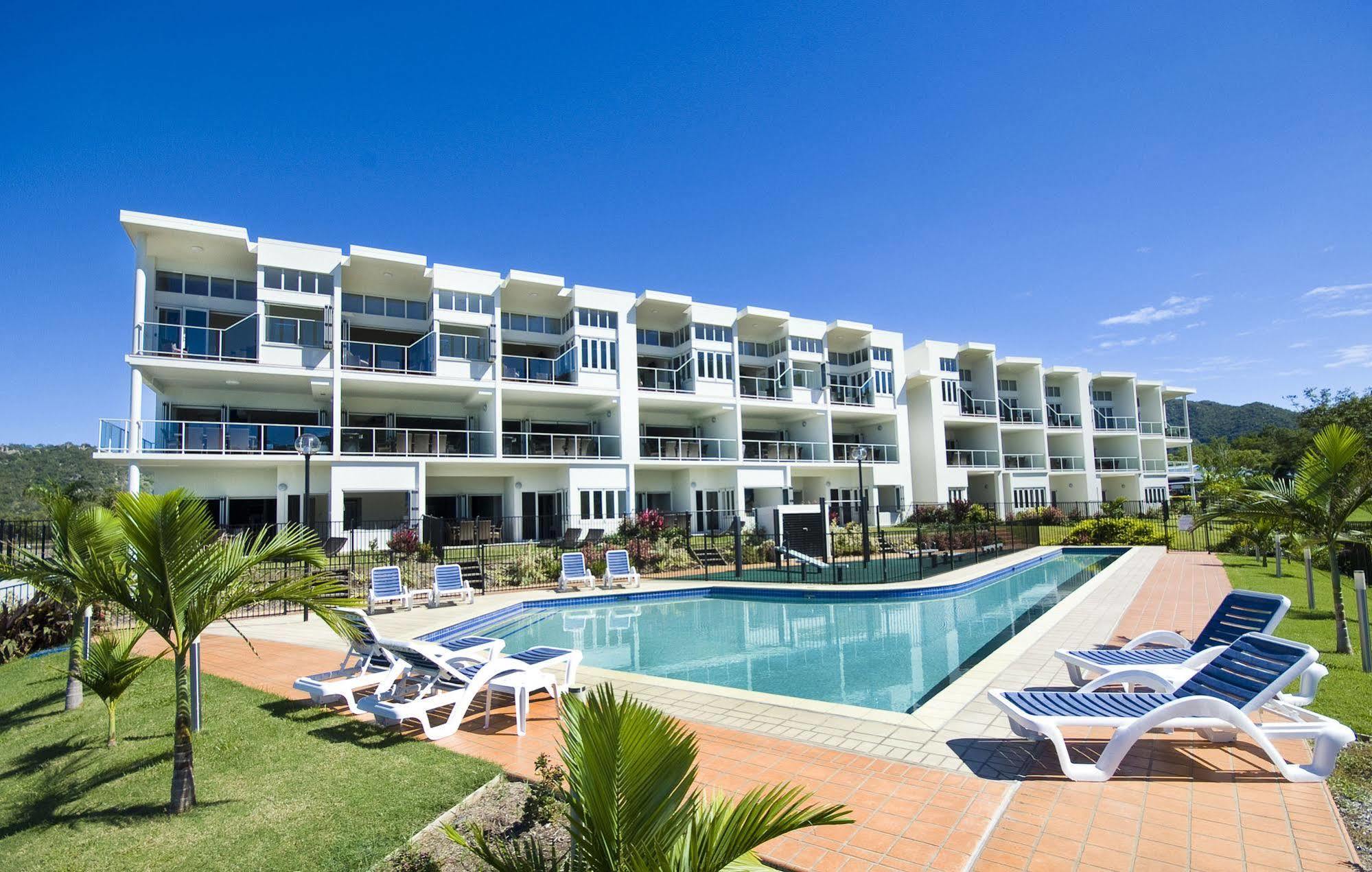 Beachside Magnetic Harbour Apartments Nelly Bay Esterno foto